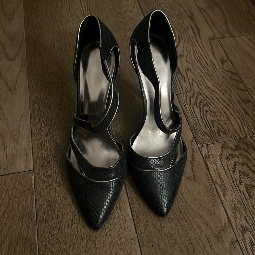 Charles by Charles David Size 9 Pumps